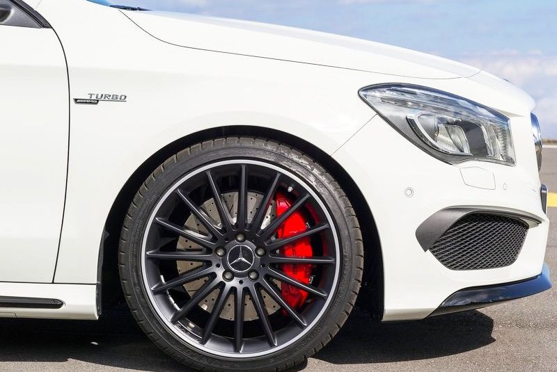 Mercedes-Benz AMG Shooting Brake CLA 45 4Matic (A)